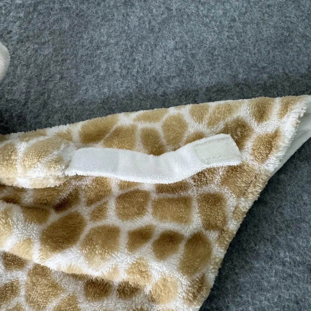 Carter's Giraffe Security‎ Blanket Plush Lovey Pacifier Holder Stuffed Animal